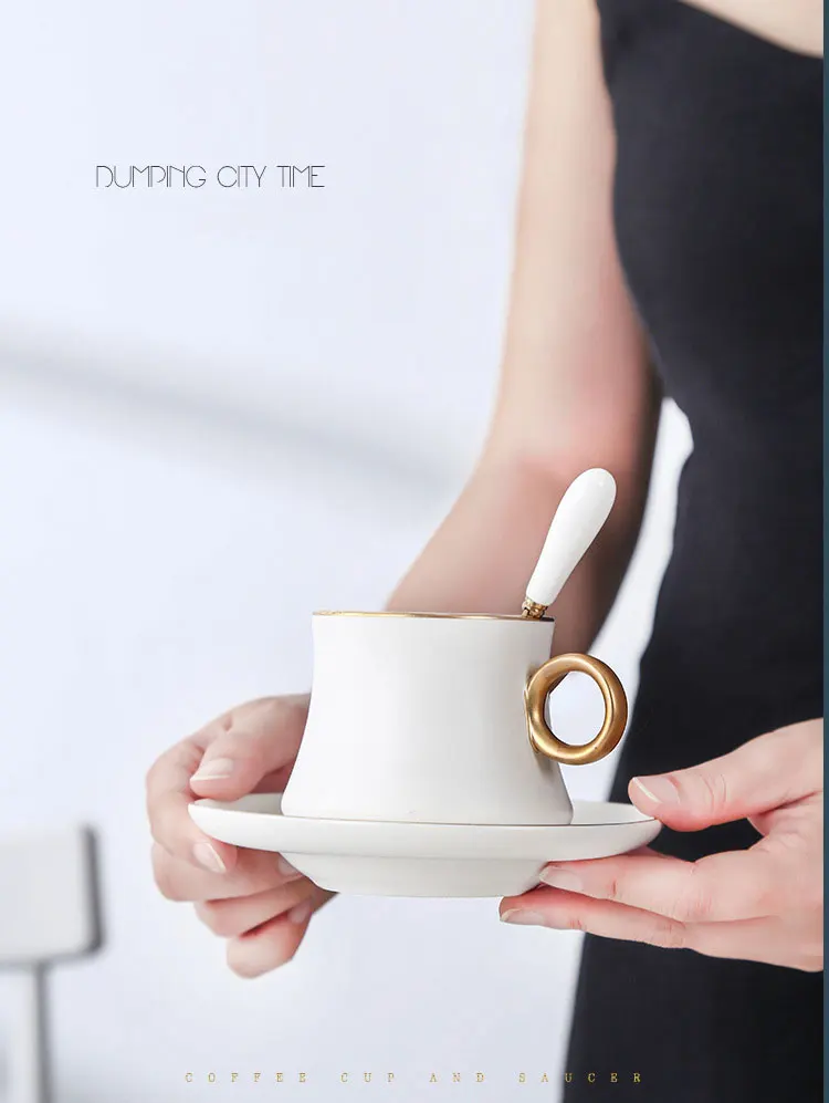 Ceramic-ring-Cup-and-saucer_01