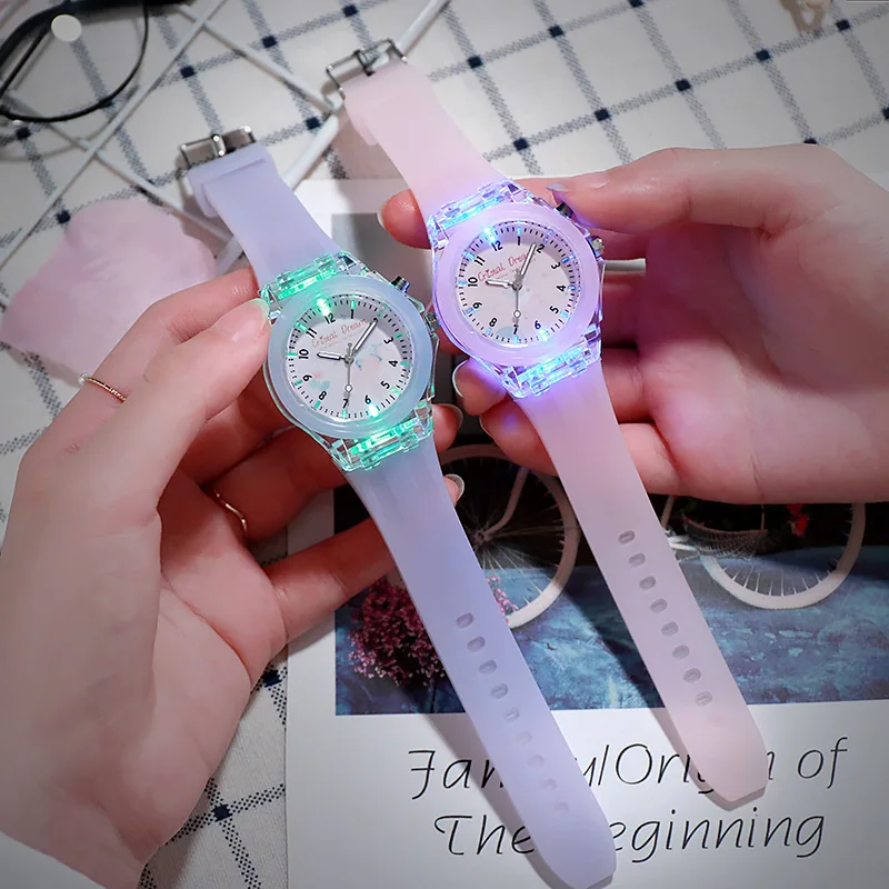 

Kids Watch Casual Silicone Luminous Quartz Watch for Girls Boys Colorful Flash Children's Watch Clock Gift relojes para niños