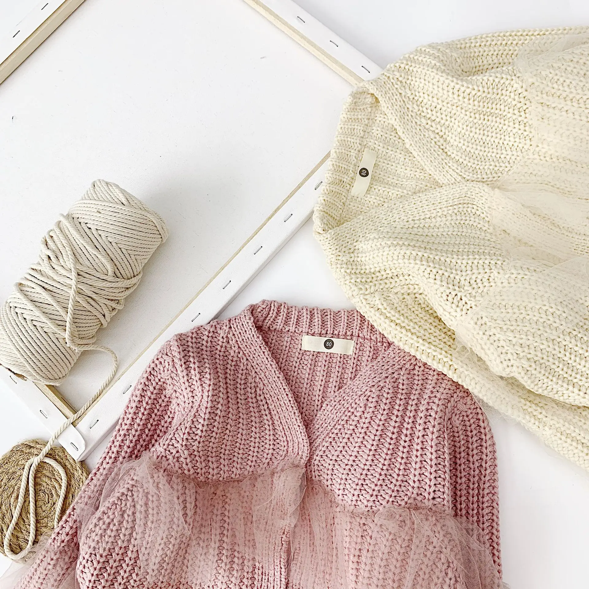 Осенние модные вязаные кардиганы в стиле пэчворк для маленьких девочек; Детские повседневные свитера с v-образным вырезом