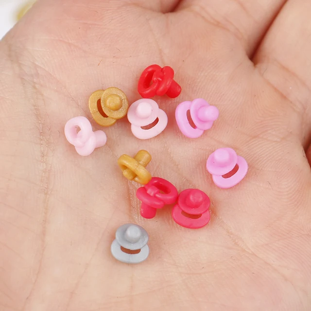 10pcs Dollhouse Miniature Mini Nipples Model Pretend Play Toys Doll Accessories Color Random 1