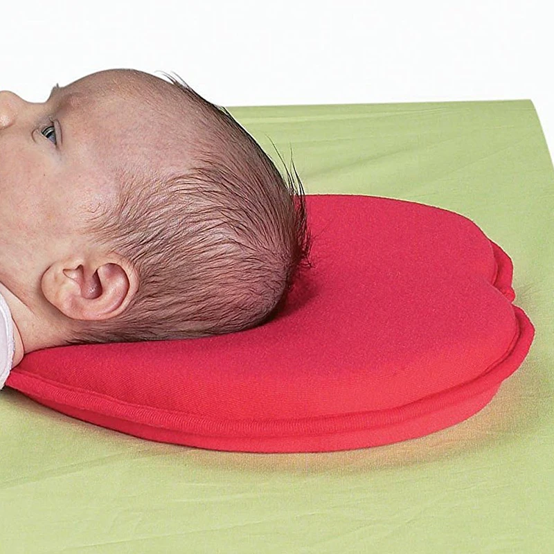 Newborn Flat Head Pillow Head Shaping Positioner Baby Pillow boy girl Infant baby Heart-shaped cute sponge