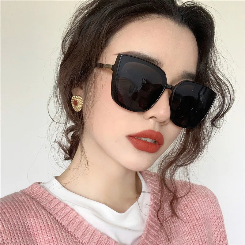 

LONSY New Fashion Square Sunglasses Women 2024 Luxury Brand Design Vintage Sun glasses Black Female UV400 Oculos De Sol Feminino