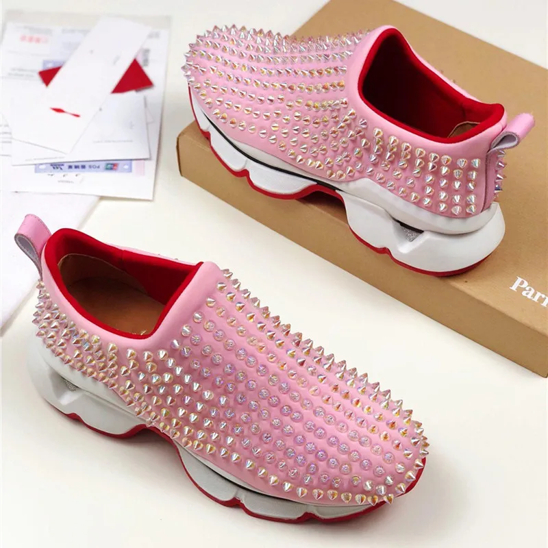 Модная брендовая обувь на плоской подошве из натуральной кожи с металлическими заклепками и шипами; женские трендовые кроссовки; женская повседневная обувь; трендовая парусиновая обувь на платформе - Цвет: pink