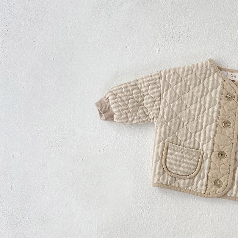 Cappotto a maniche lunghe autunno neonato 2024 nuova giacca monopetto in cotone per bambini cappotto per bambini retrò capispalla Casual per bambina