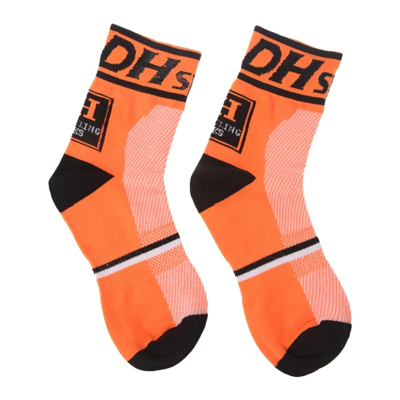 Hot Sale Sports Socks Women Men Cycling Running Breathable Protect Feet Medium M7DC
