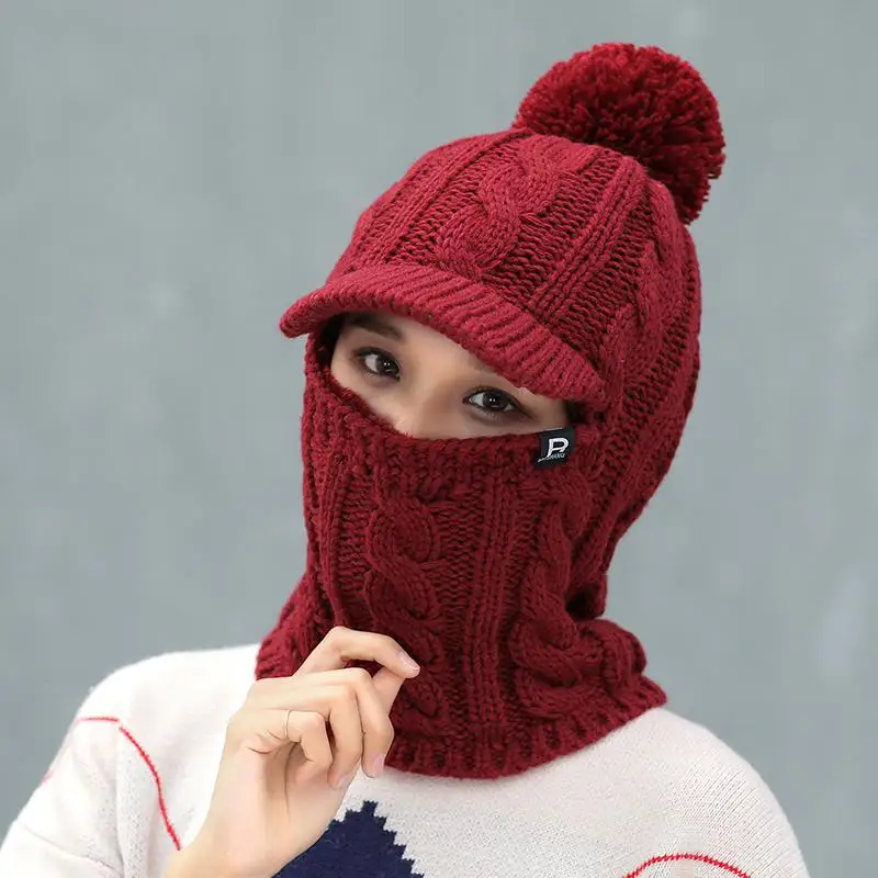 COKK зимняя шапка женская утолщенная плюшевая бархатная теплая шапочка шапки для женщин дамы защита ушей для верховой езды капот Корейская маска - Цвет: Wine Red