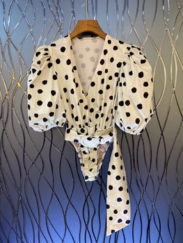 

2020 Spring and Summer New Women's V-neck Dot Prints Pattern Color Matching Hem Buckle with Puff Sleeve Jumpsuit 712