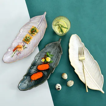 

Creative leaf shaped dessert plate ceramic sushi plate European light luxury golden pastry plate restaurant tableware flat plate