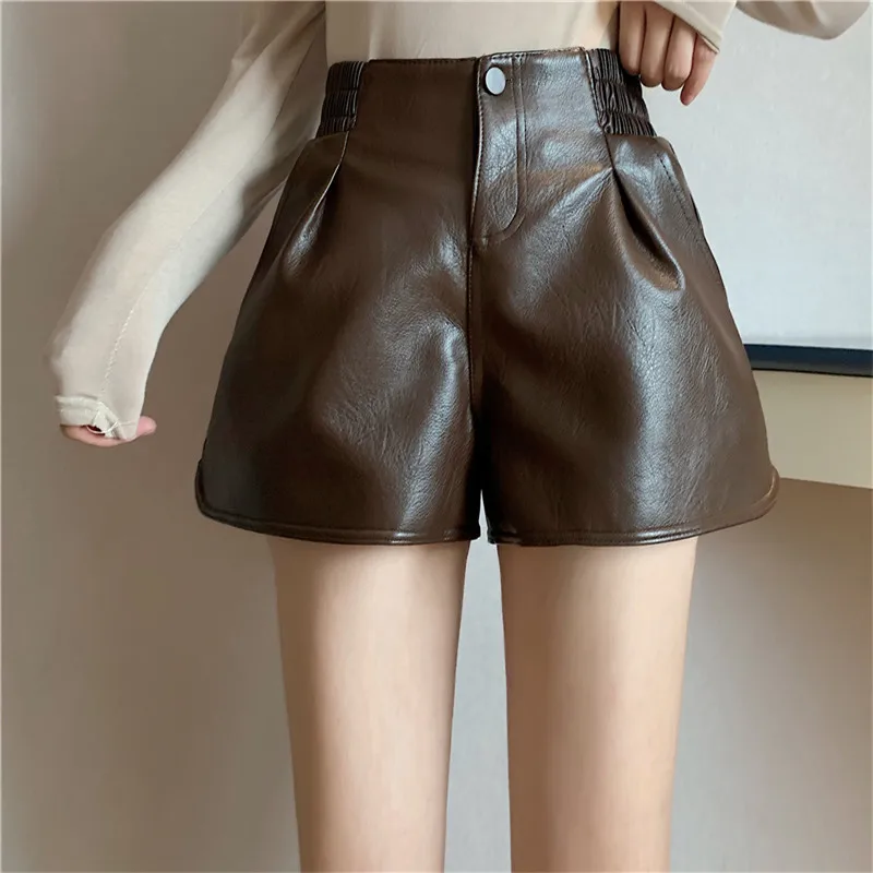 

2021 New Women Black PU Shorts Female Elastic High Waist Casual Leather Shorts Office Lady A Line Loose Wide leg Shorts AB2110