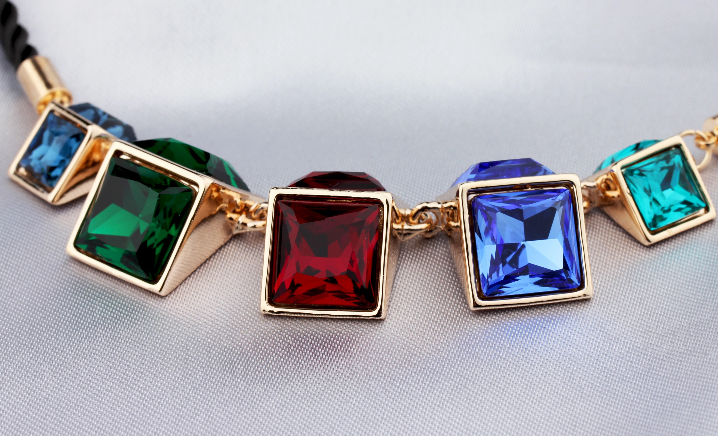 Яркое яркое ожерелье YAMEGA колье чокер золотистого цвета с кристаллами для женщин