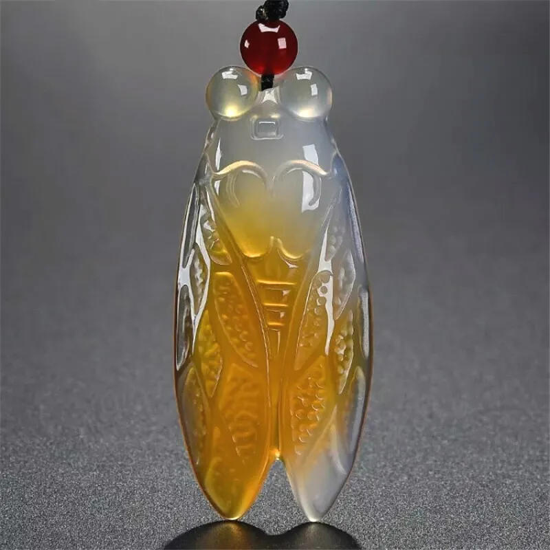 Natural Chinese Yellow White Agate Jade Cicada Pendant Necklace Fashion Charm Hand Carving Jewellery for Men Women Amulet Gifts