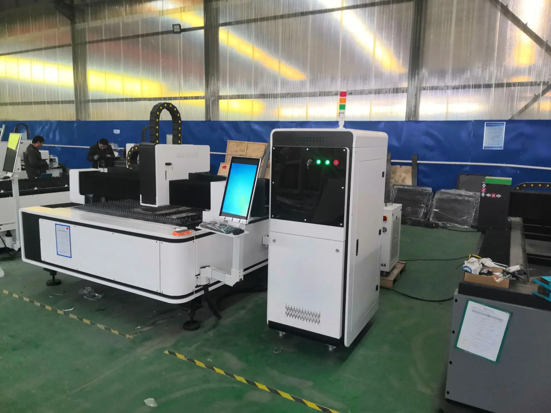 cnc laser fiber optic cutting machine steel/laser 2000w | Инструменты