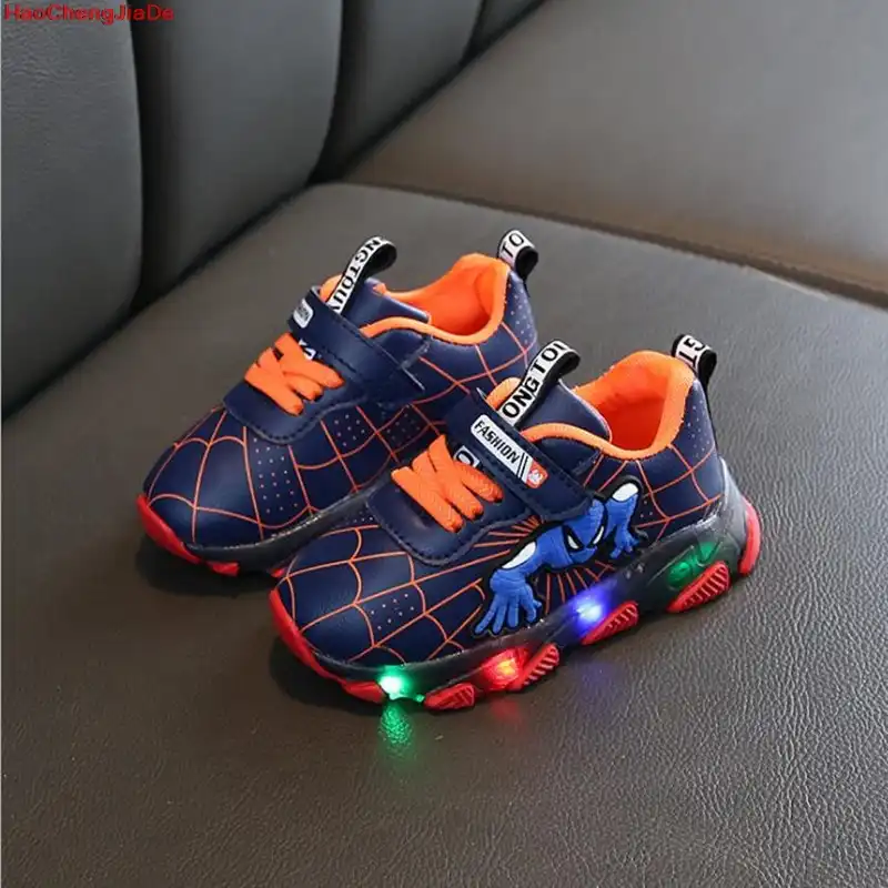 tênis de marca infantil