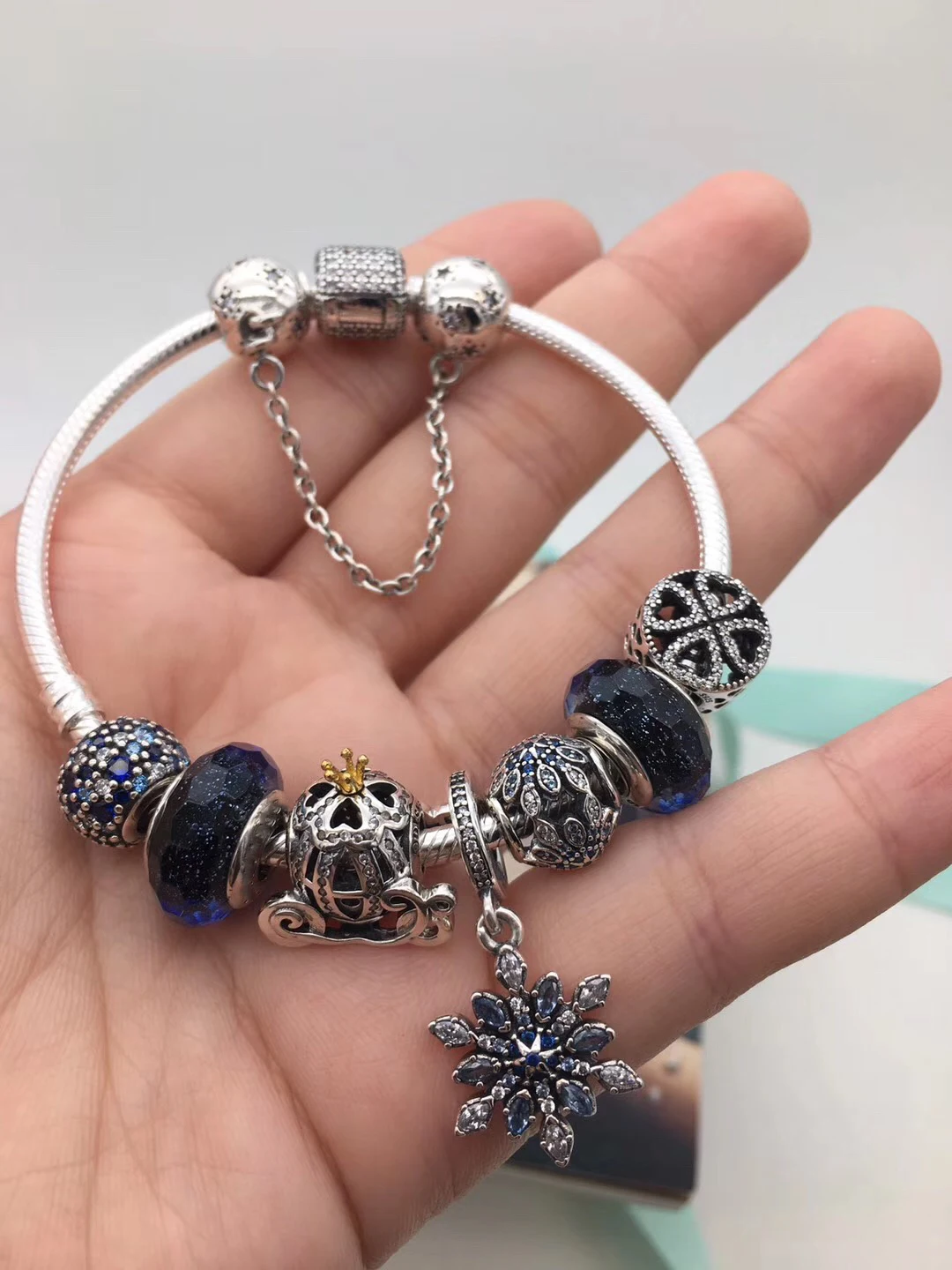 

Keris Store High Quality 1:1 100%925 Sterling Silver Star Beads Safety Bracelet Bracelet Free Shipping