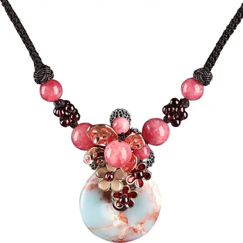 

Natural Stone Traditional Pendant Hand Carved With Chain Lucky Amulet Pendant Necklace Female Brave Fashion Crystal Jewelry Love