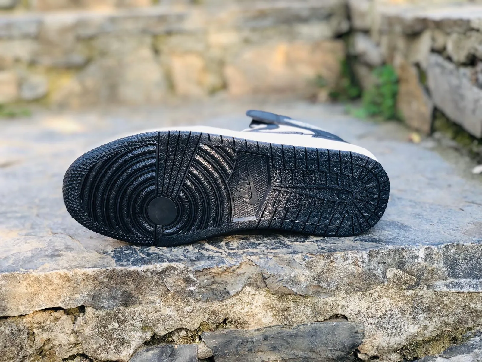 Nike Jordan 1 черный