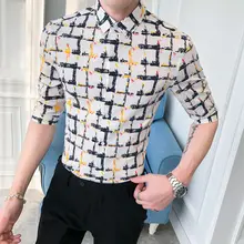 Men's shirt 2020 spring and summer new handsome slim five-point sleeve flower shirt young personality fashion trend men's Shirts Men's shirt 2020 spring and summer new handsome slim five-point sleeve flower shirt young personality fashion trend men's Shirts