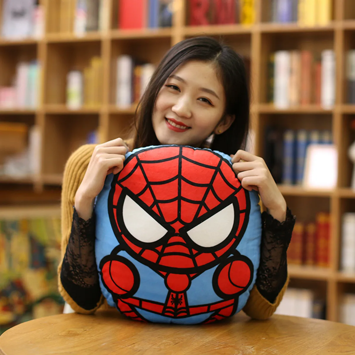 Marvel Мстители плюшевые подушки куклы Человек-паук Супермен Капитан Америка Железный человек Халк Бэтмен Тор мультфильм мягкая подушка - Цвет: spiderman
