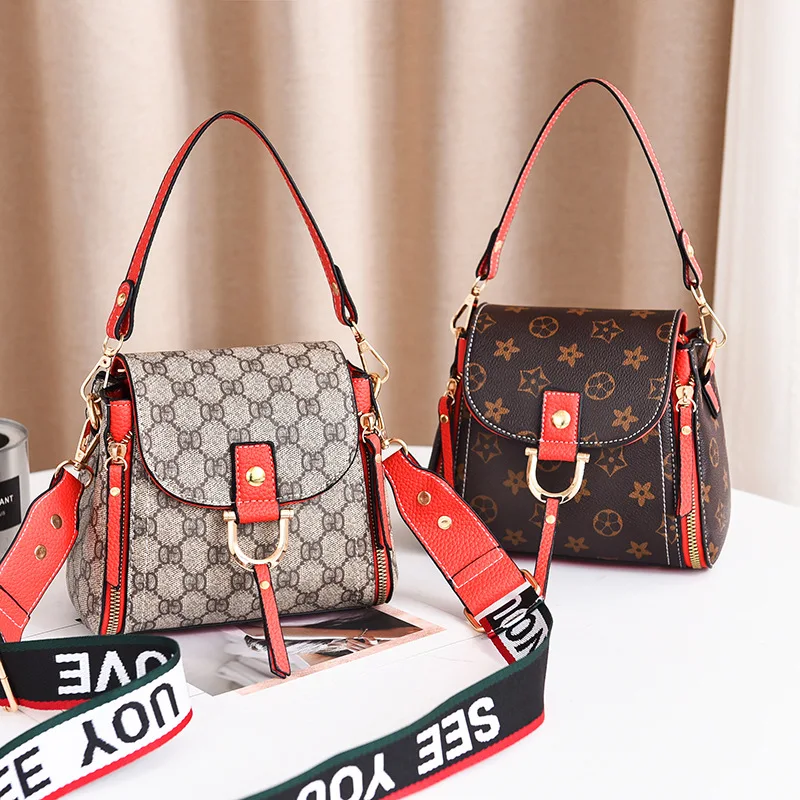 

[10 from the Grant] Europe And America Fashion Bag New Style Square Sling Bag Wide-Strap Shoulder Handbag