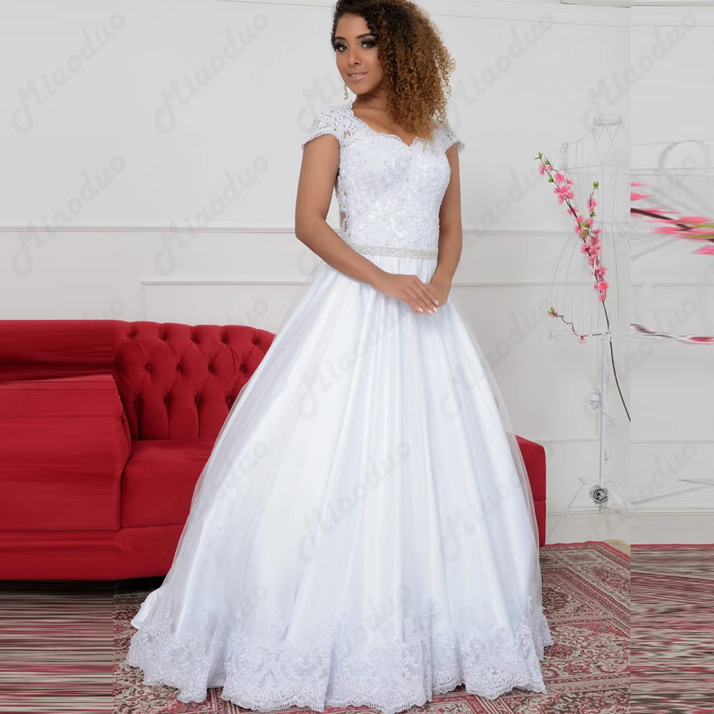 

Miaoduo Wedding Dresses with Lace Applique