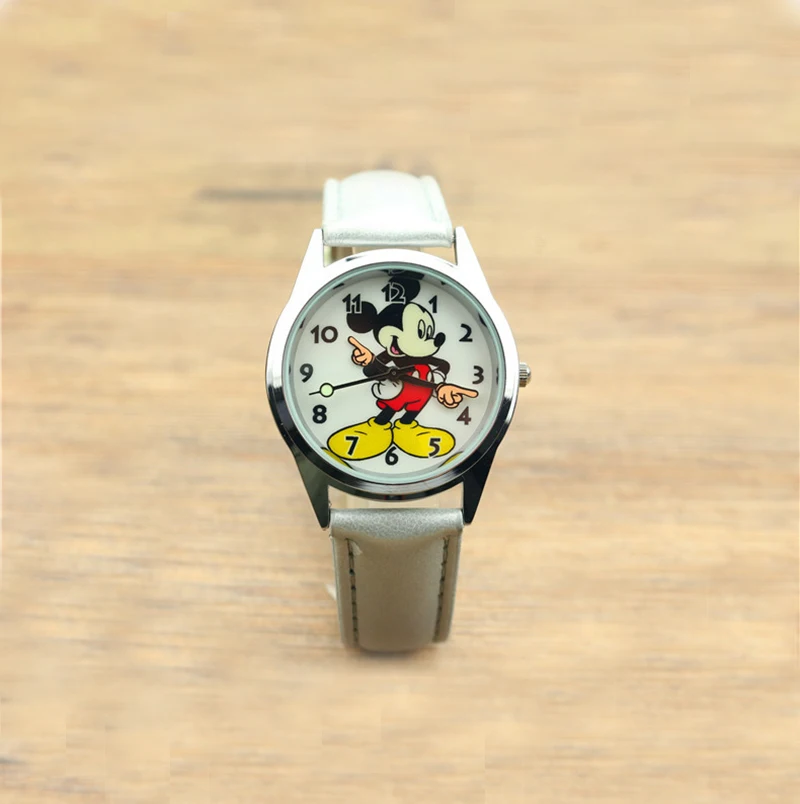 

Disney Mickey Mouse Quartz Wristwatch Cartoon Boys Watches Kids Gifts for Girls Clock Watches Kids Watches Quartz Alloy Simple