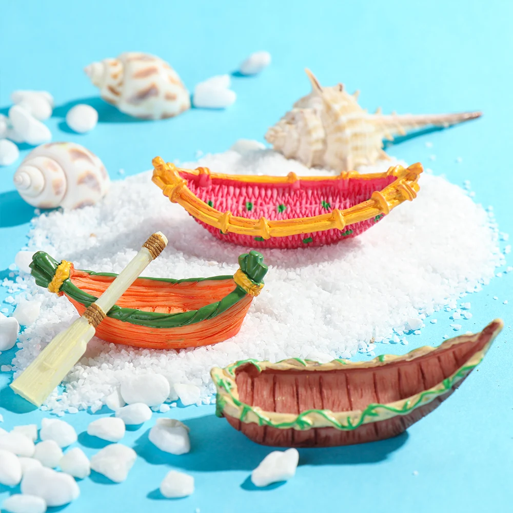 Resin Miniature Boat Figurine for Fairy Garden Terrarium Decor