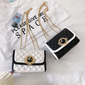 

Women's Bag New Messenger Bag Rhombus Chain Bag Fashion Small Square Bag