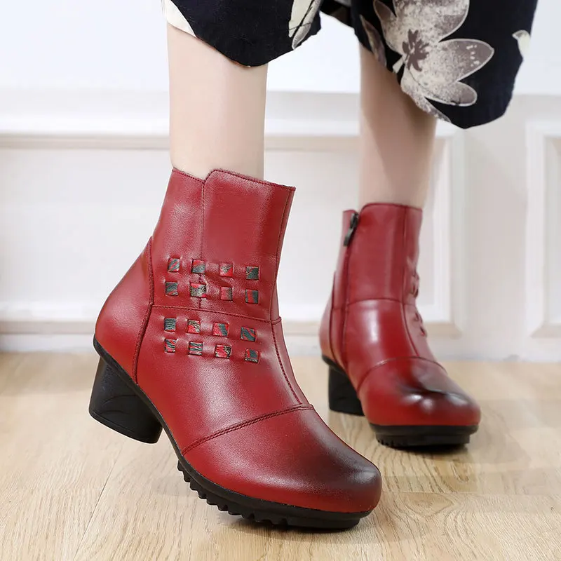 

2019 Autumn And Winter New Style Cowhide Martin Boots Ethnic-Style Semi-high Heeled Shoes Soft Bottom round-Toe-Style Short Boot