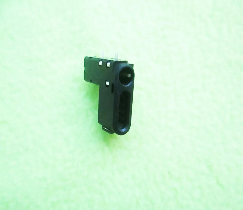 P4 (53)