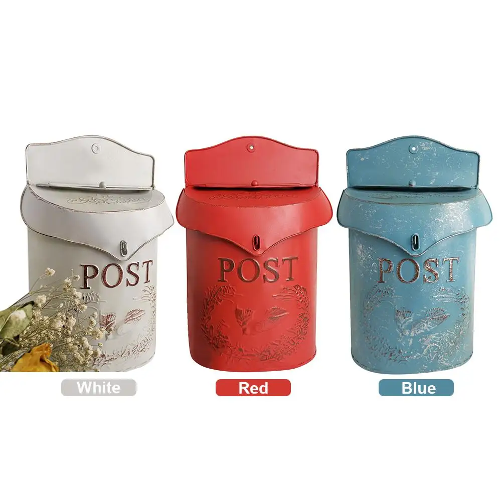 

Rural Retro Metal Mailboxes Lockable Secure Post Letter Newspaper Mail Box Garden Doorway Ornament Storage Box Garden Decoration