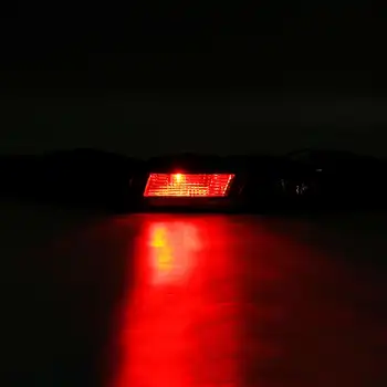 

New Left/Right Rear Lower Bumper Fog Light Tail Lights Red Side Tail Light Lower Bumper Tail Lamp For AUDI Q3 2016 2017 2018