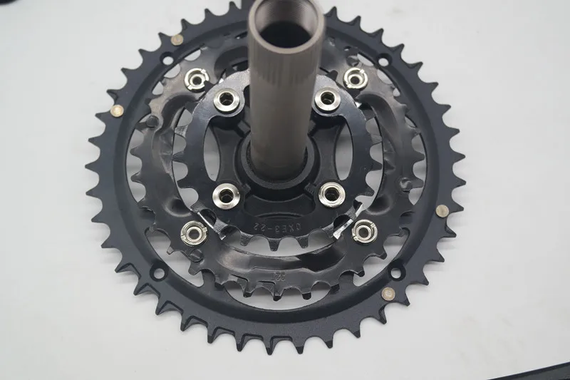 MTB aluminum alloy integrated crankset 42-32-22T with BB for 24/27/30s speed hollow tec crank set mountain bicycle chainwheel