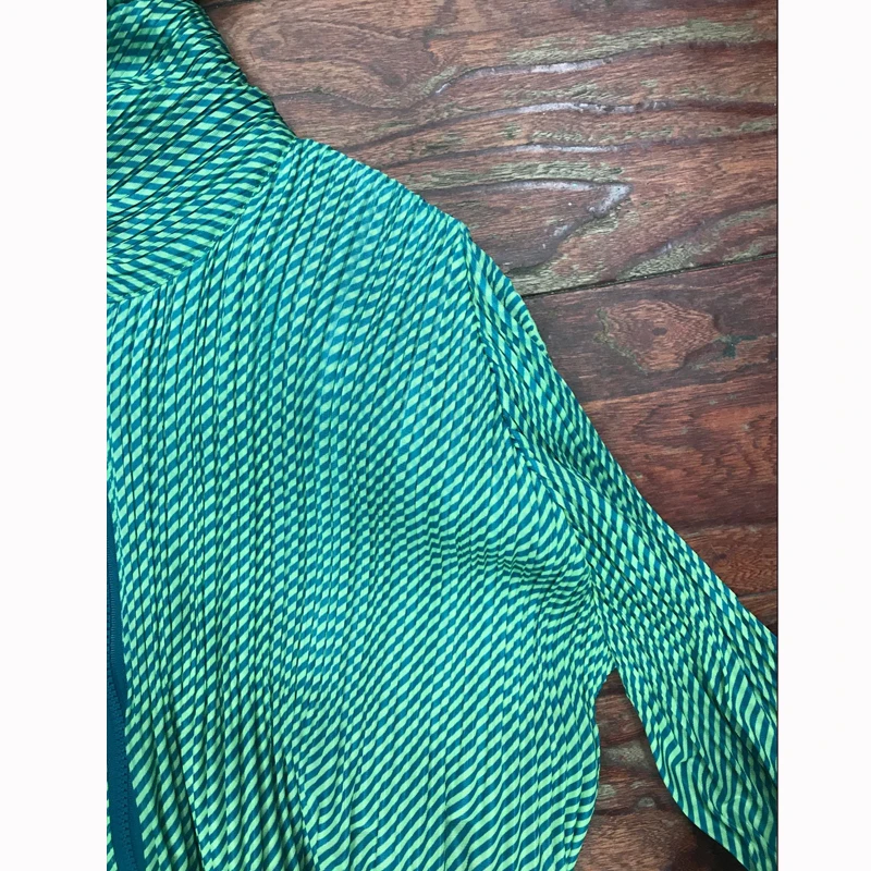 Changpleat Осенняя Новая женская куртка с капюшоном и принтом Miyak плиссированная модная Свободная Женская куртка с длинным рукавом большого размера