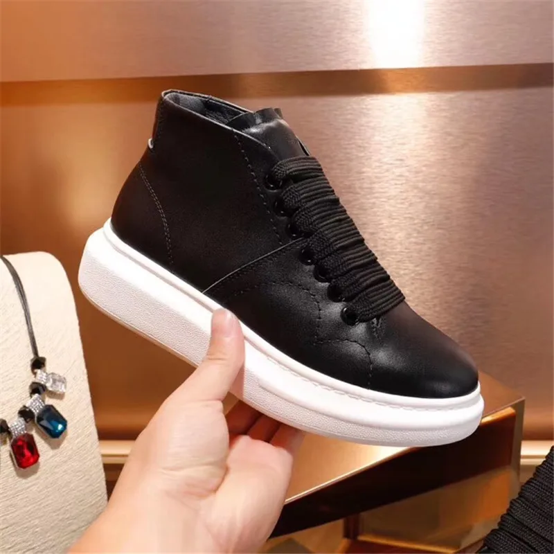 Женские кроссовки на платформе; женская обувь на шнуровке; chaussures femme; обувь из лакированной кожи с круглым носком; sapato feminino; кроссовки на толстой подошве