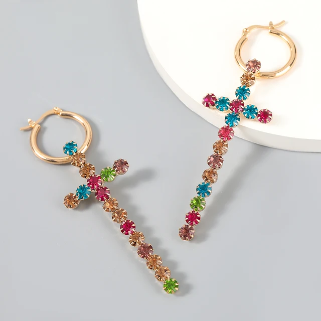 2021 Simple Metal Rhinestone Cross Earrings Family Party Popular Dangle Earrings Women's Retro Statement Earrings EH14542cs
