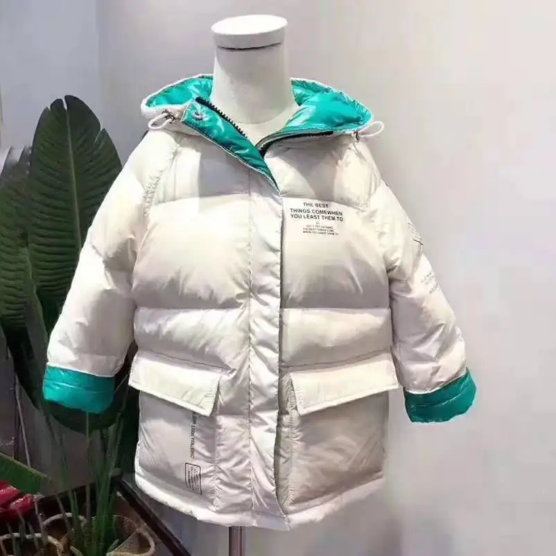 white Модное Брендовое пальто; одежда для маленьких девочек; детская Глянцевая теплая парка с буквенным принтом для девочек; детские зимние пуховики для мальчиков; Y2432 - Цвет: white