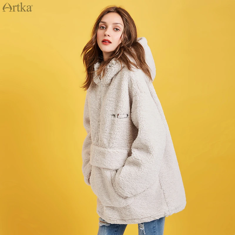 ARTKA Зима Новая Женская толстовка утолщенная плюшевая Вышивка толстовки большой свитер из шерсти ягненка верхняя одежда WA10293D