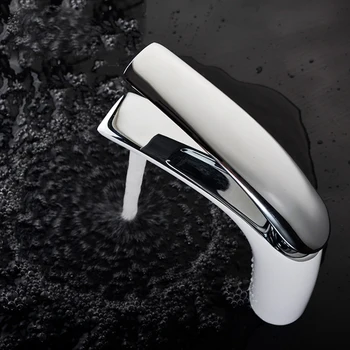 

White European Bathroom Faucet of Wash Basin Water Faucet Cold and Hot Creative faucet Water Faucet Lower Basin Deckmounted