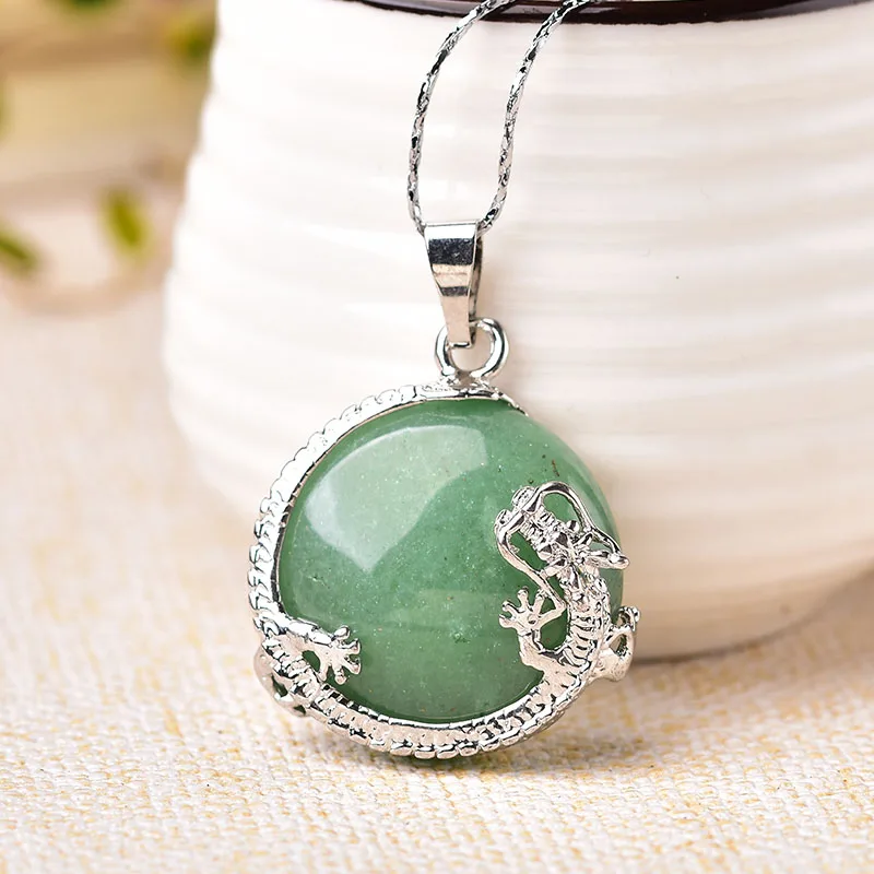 Подвеска с натуральным кристаллом аметистом розовым кварцем драконом