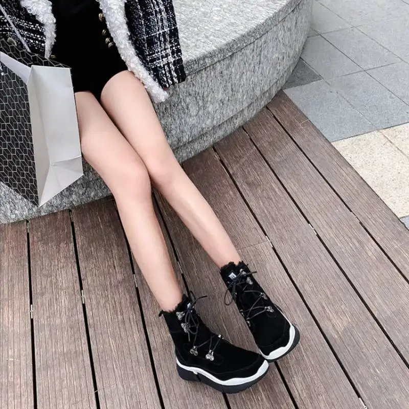 SIMLOVEYO Women's Ankle Boots Genuine Leather Fur Wool Snow Winter warm Boots Platform Bukle Elastic band Round Toe size 35-39