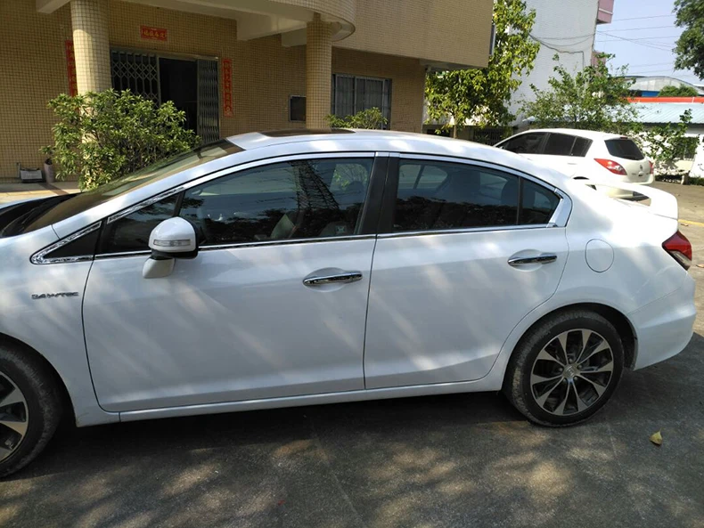 HTB1yXWGi9_I8KJjy0Foq6yFnVXa5