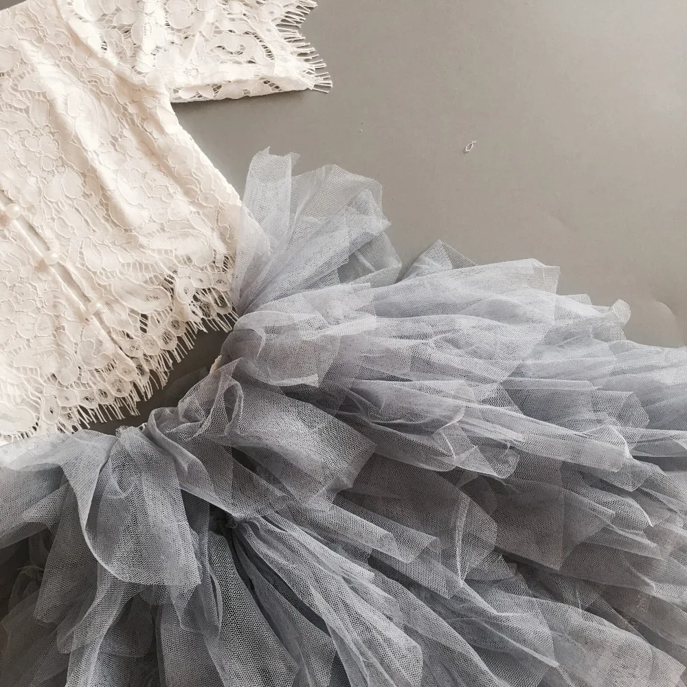 5层纱蛋糕裙+蕾丝上衣IMG_3041(20190813-093953)