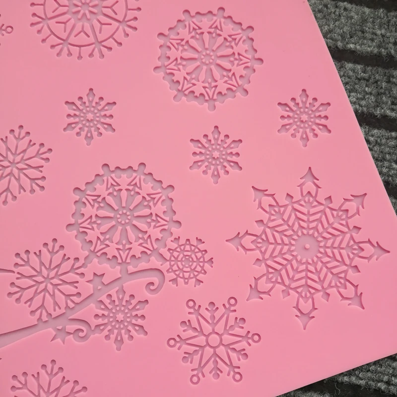 Christmas silicone mold Lace cake decorating tool Chocolate fudge biscuit baking kitchen supplies