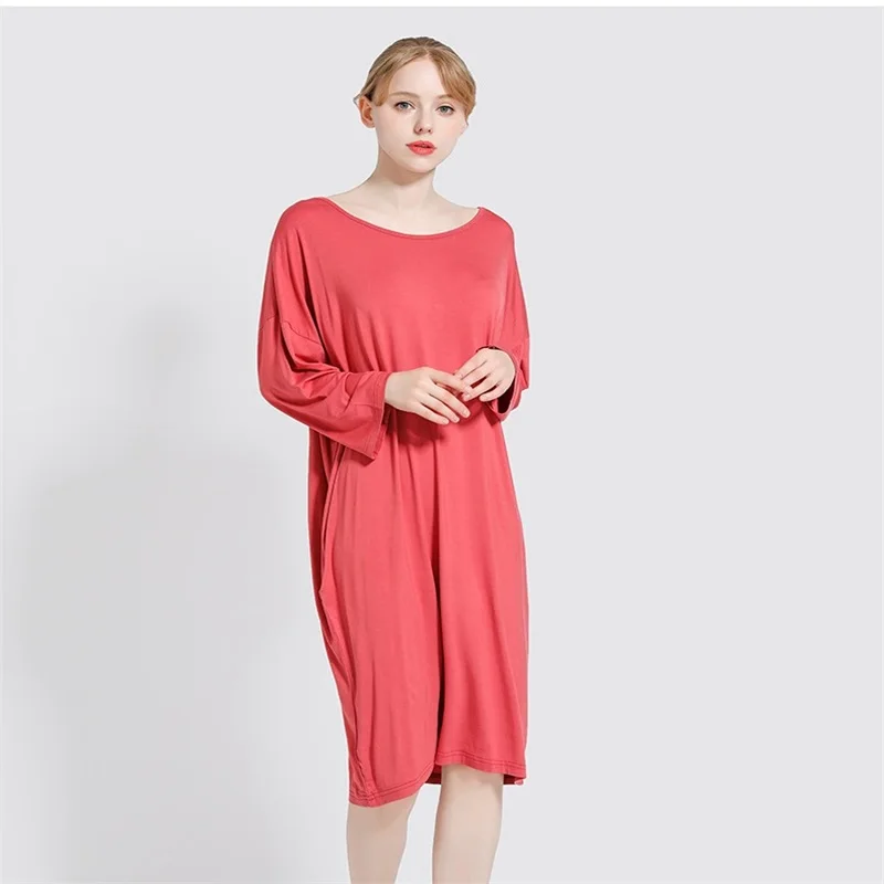 maternity dress pregnant clothes winter fancyclothing sexy Model long-sleeved nightdress for pregnant women in spring and autumn