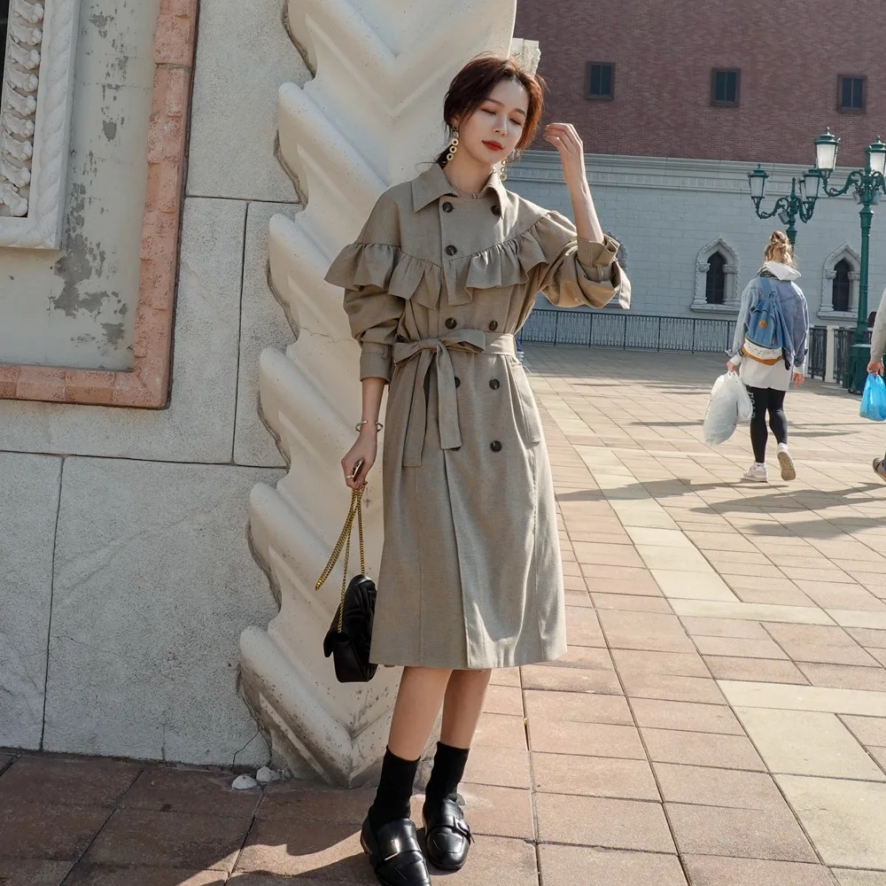 

Photo Shoot Sense of Design CHIC-Style Flounced Double Breasted Waist Hugging Trench Coat 2020 Spring New Style WOMEN'S Dress Re