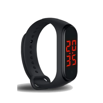 

Bakeey V8 Body Temperature Monitoring Thermometer Bracelet Big Number Display Black Health Smart Watch for Men Women