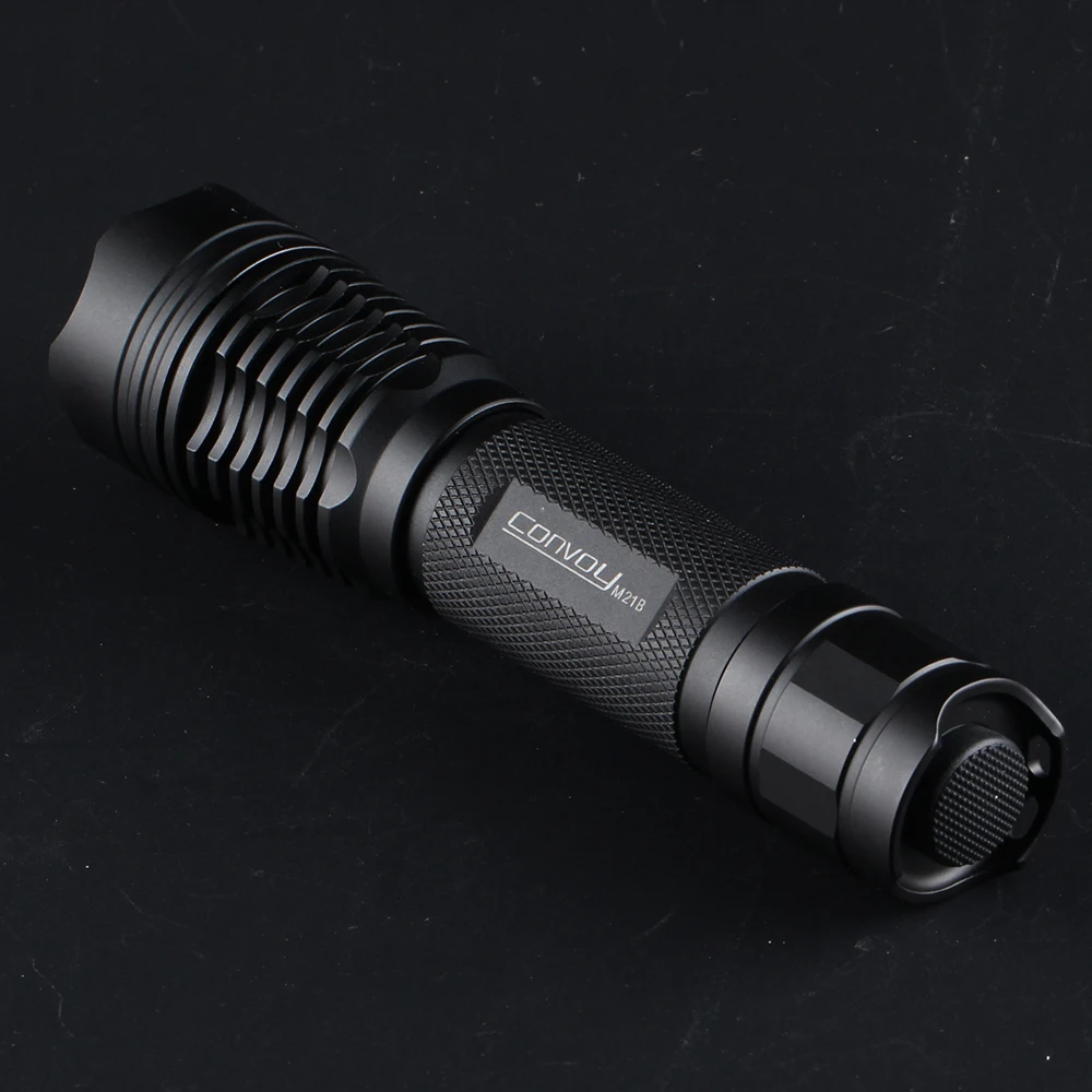 Convoy M21B фонарик с люминусом sst40