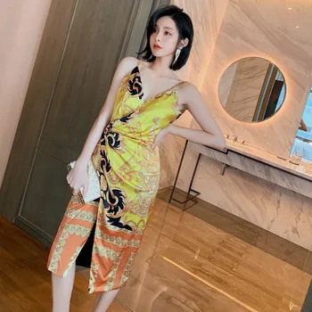 

2020 Summer High-end Vacation Dress Spaghetti Strap V Neck Sexy Asymmetrical Dress Women Streetwear Vintage Print Party Dress