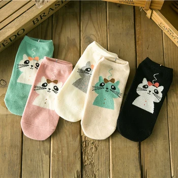 

2020 spring and summer Korean version of the cute cartoon candy bar cat cat boat socks cotton women socks