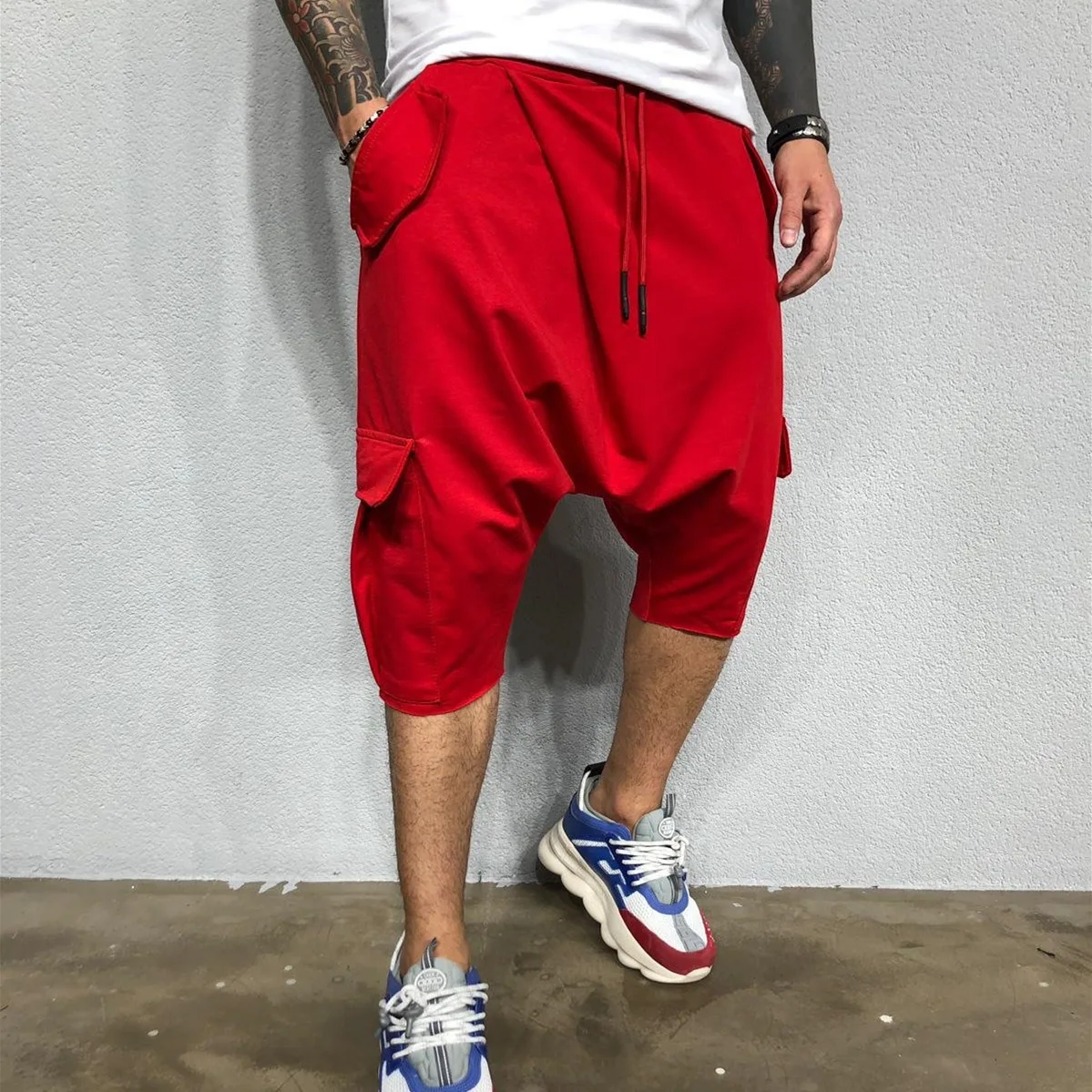 

2020 New Fashion Men Hip-Hop Trend Pants Gym Loose Solid Color Street Men Sports Casual Harem Cropped Pants Wide Leg Trousers